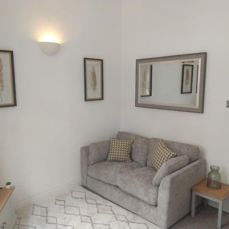 All Saints 2 Bed Apartment In Central Stamford With Parking Экстерьер фото