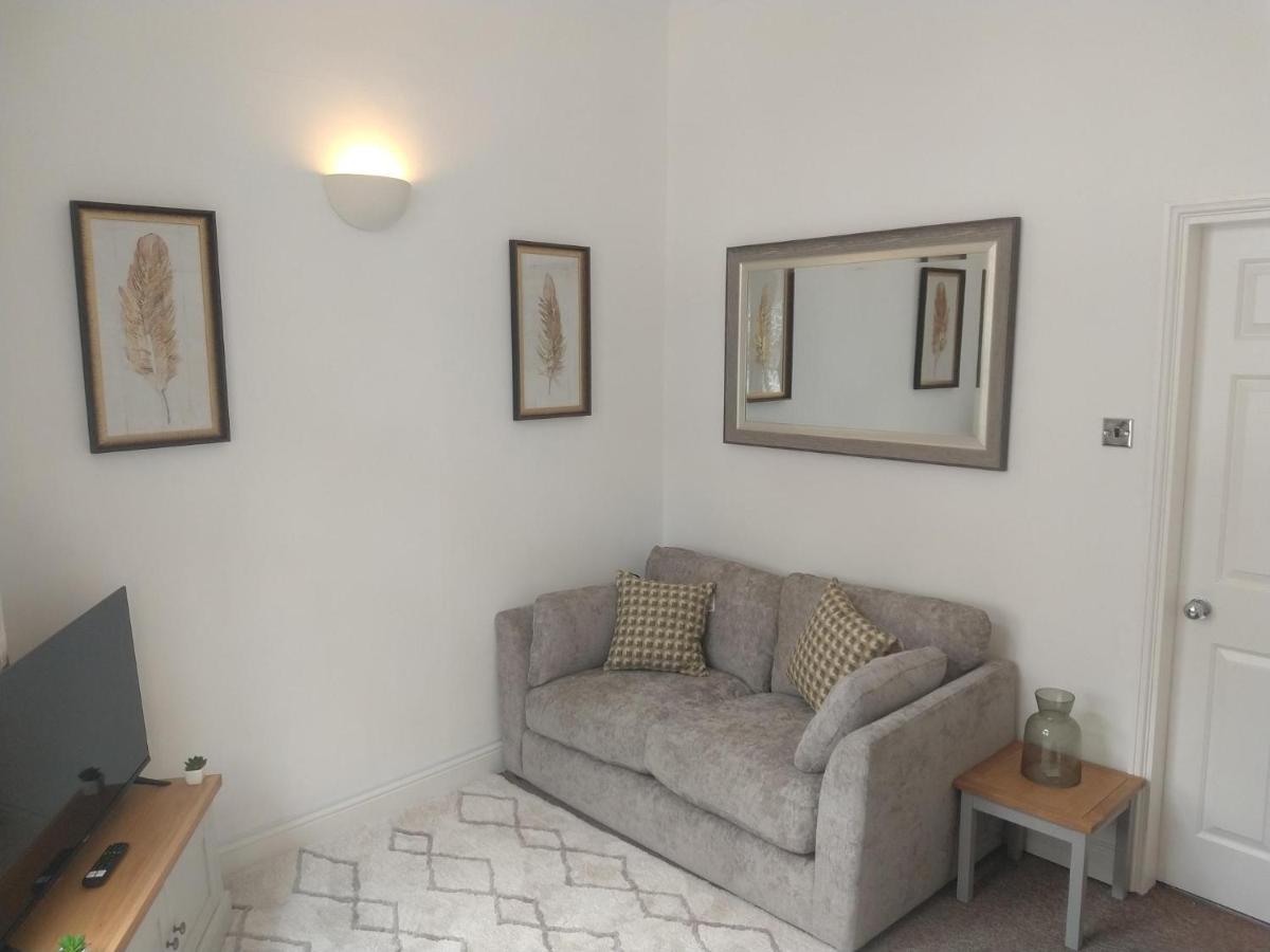 All Saints 2 Bed Apartment In Central Stamford With Parking Экстерьер фото